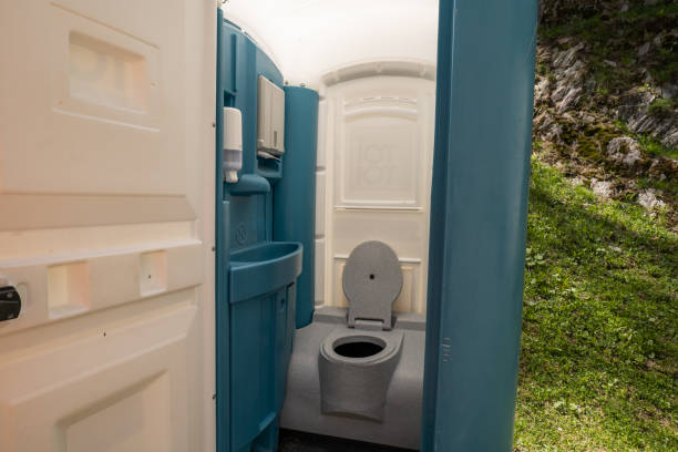 Portable restroom solutions in Osceola, AR